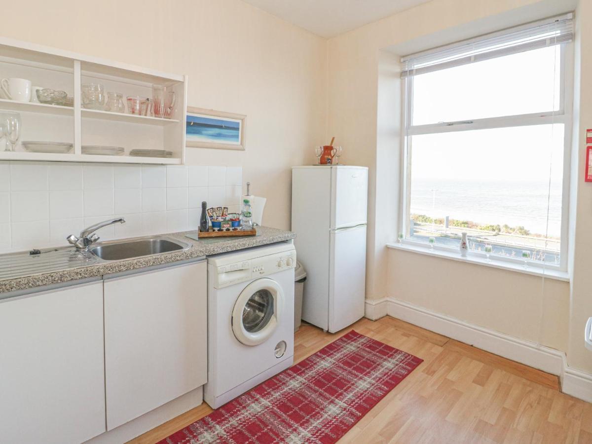 Апартаменты Llys Madoc, First Floor Flat Penmaenmawr Экстерьер фото