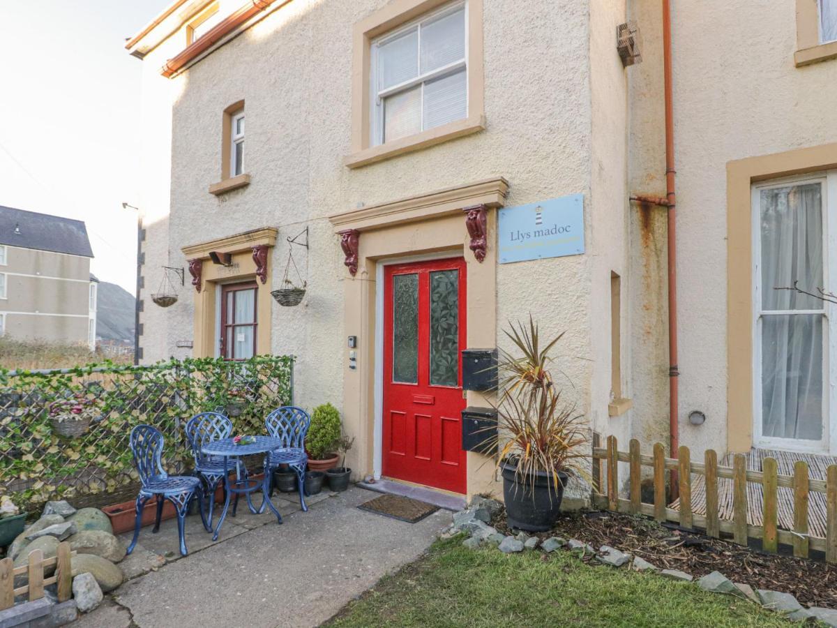 Апартаменты Llys Madoc, First Floor Flat Penmaenmawr Экстерьер фото