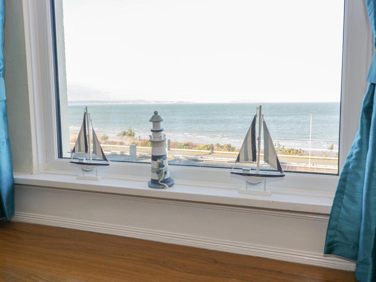 Апартаменты Llys Madoc, First Floor Flat Penmaenmawr Экстерьер фото