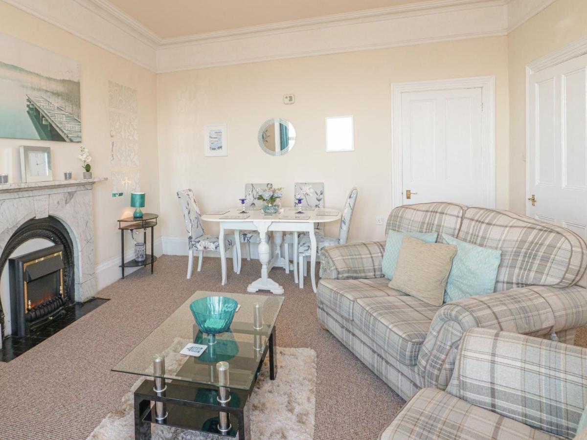 Апартаменты Llys Madoc, First Floor Flat Penmaenmawr Экстерьер фото